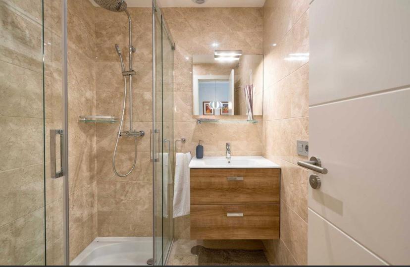 Homely Malaga Luxury Sebastian Souviron Exteriör bild